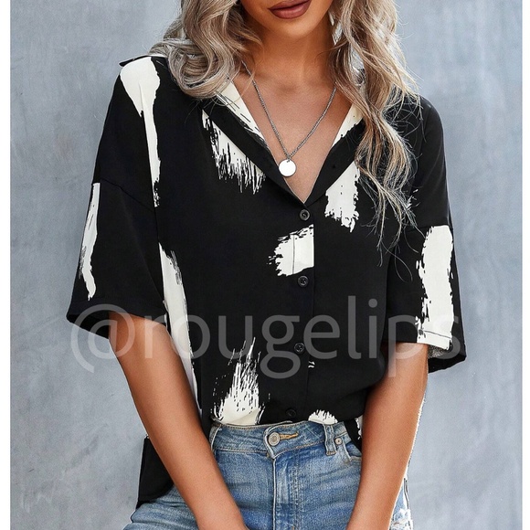 Two Tone Black & White V-Neck Button Up Shirt Top - Picture 1 of 7